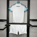 Conjunto infantil Cádiz blanco azul 2024/25 - Blanco - Azul - Infantil - Cádiz - Temporada 2024-2025 - Fútbol - Equipamiento deportivo - Niños - Estilo.