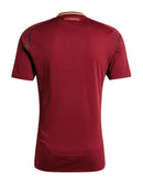 camiseta-ASRoma2024-25-uniformedelocal-Adidas-SerieA-rojo-detallesdorados-disenoelegante-RiyadhSeason-temporada2024-25-futbolitaliano-PauloDybala-TammyAbraham-LorenzoPelleg