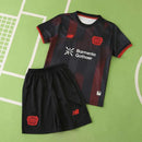 CAMISETA BAYERN LEVERKUSEN I 25/26 CONJUNTO INFANTIL