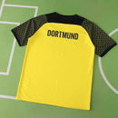 CAMISETA BORUSSIA DORTMUND AMARILLA VERSIÓN COPA 25/26 HOMBRE