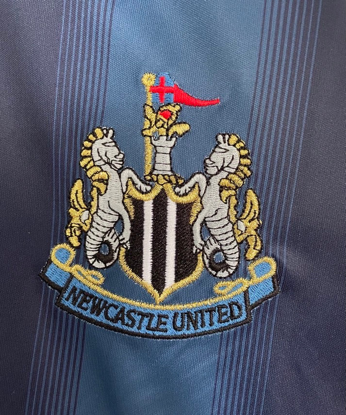NEWCASTLE lI 04/05 HOMBRE (RETRO)