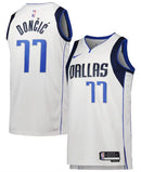 NBA DALLAS MAVERICKS - LUKA DONČIĆ