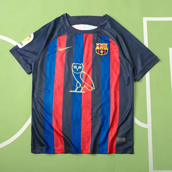 BARCELONA I 22-23 DRAKE RETRO HOMBRE