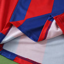 BARCELONA I 04/05 HOMBRE RETRO