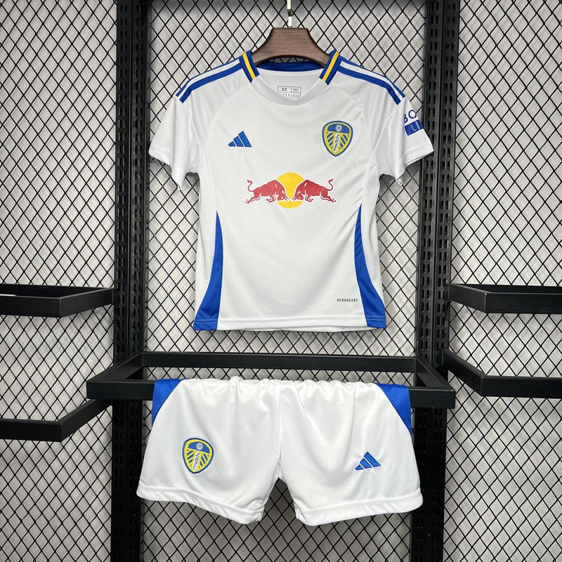 Camiseta Leeds United I 24/25 conjunto infantil blanca - Camiseta - Leeds United - 24/25 - Conjunto infantil - Blanca - Fútbol - Equipamiento deportivo - Niños - Estilo