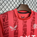 Camiseta Rangers portero 24/25 conjunto infantil rojo - Camiseta - Rangers - Portero - 24/25 - Conjunto infantil - Rojo - Fútbol - Equipamiento deportivo - Niños - Estilo.