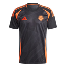 Colombia 2024/2025 - Camiseta Colombia - Uniforme alternativo Colombia - Adidas Colombia - Diseño moderno - Negro - Amarillo - Copa América - Eliminatorias Mundial - Cultura colombiana - Escudo nacional - Gola redonda - Tradición - Tecnologías innovadoras - Confort - Rendimiento.