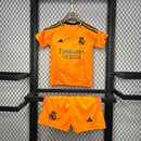 Conjunto Real Madrid II naranja 2024/25 - Naranja - Infantil - Real Madrid - Temporada 2024-2025 - Fútbol - Equipamiento deportivo - Niños - Estilo.