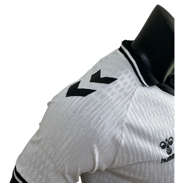 CELTA DE VIGO VERSIÓN JUGADOR EDICIÓN ESPECIAL BLANCA 25/26