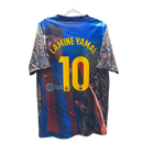 CAMISETA BARCELONA X YAMAL 25/26  HOMBRE