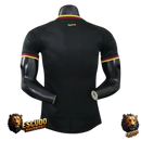 CAMISETA ESPAÑA NEGRA 2026 MUNDIAL HOMBRE (VERSIÓN JUGADOR) CAMPEÓN MUNDIAL CON PARCHE