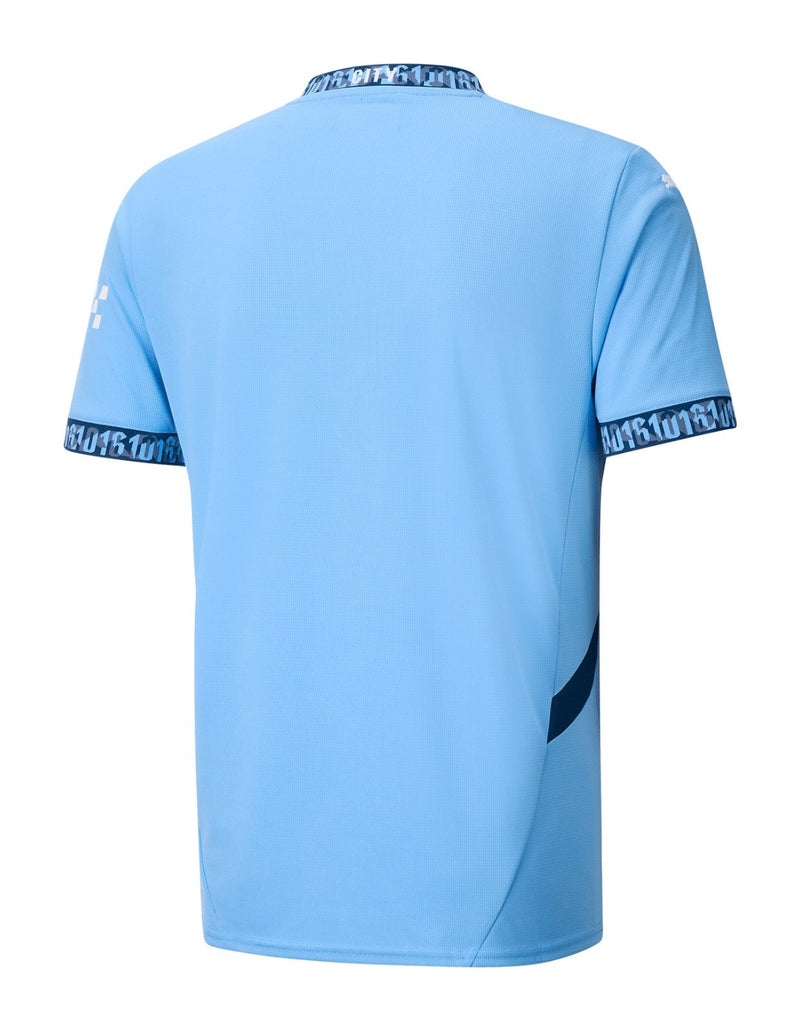 Camiseta Manchester City - 2024-25 - Manchester City - Fútbol - Premier League - Champions League - Azul - Azul Marino - Blanco - Puma - Diseño - Temporada - Camiseta titular - Club - Estadio - Jugadores - Moda - Estilo - Comprar - Camisetas de fútbol - Venta - Última colección - Moda deportiva 