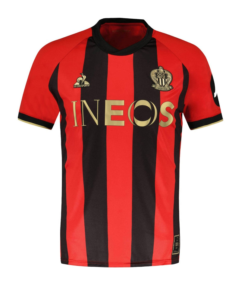 OGC Nice - 2024-2025 - Nice - Fútbol - Ligue 1 - Copa de Francia - Le Coq Sportif -  Diseño -  Temporada - Camiseta titular - Club - Estadio - Jugadores - Moda - Estilo - Comprar - Camisetas de fútbol - Venta - Última colección - Moda deportiva -  Rojo - Blanco - Clásico - Rayas verticales