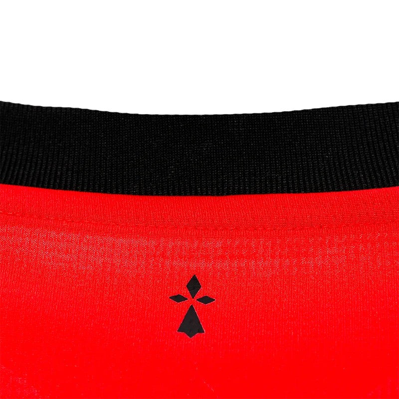 Stade Rennais - 2024-2025 - Rennes - Fútbol - Ligue 1 - Copa de Francia - Puma -  Diseño -  Temporada - Camiseta titular - Club - Estadio - Jugadores - Moda - Estilo - Comprar - Camisetas de fútbol - Venta - Última colección - Moda deportiva - Rojo - Negro - Clásico - Rayas verticales