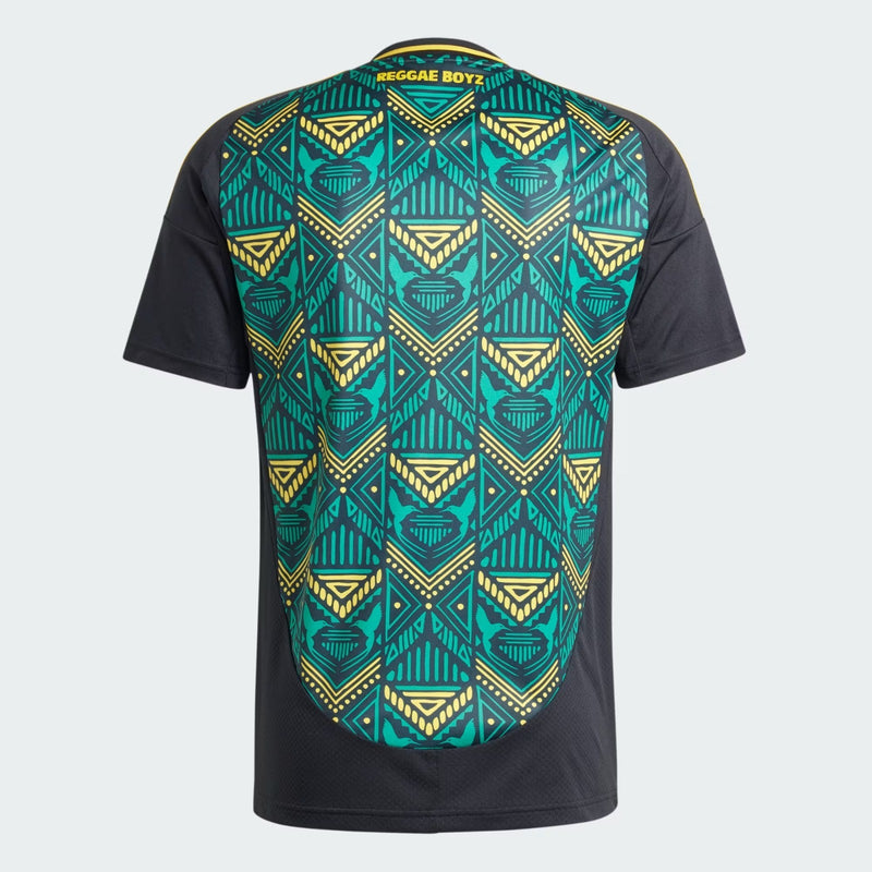 Jamaica 2024/2025 - Camiseta Jamaica - Uniforme alternativo Jamaica - Adidas Jamaica - Diseño moderno - Verde - Copa Oro - Eliminatorias Mundial - Cultura jamaiquina - Esperanza - Naturaleza - Amarillo - Negro - Gola redonda - Pantalones negros - Calcetines negros - Identidad - Tecnologías innovadoras - Confort - Rendimiento.