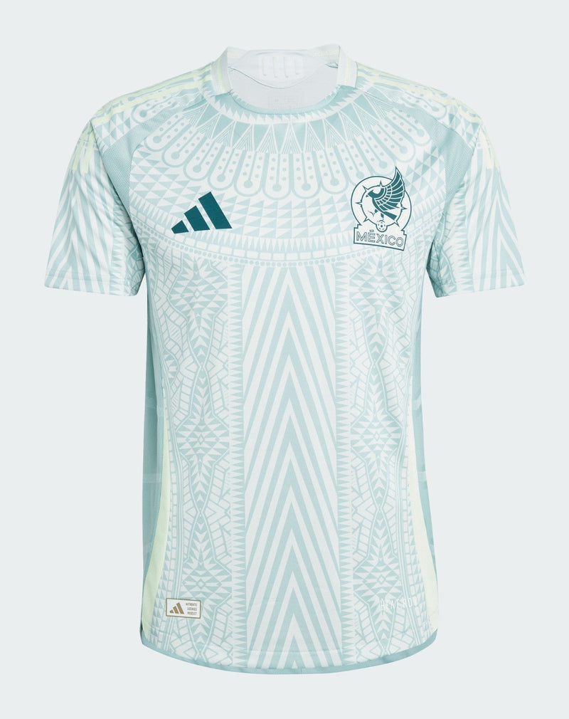 México 2024/2025 - Camiseta alternativa México - Diseño vanguardista - Imágenes filtradas - Selección Mexicana - Temporada 2024-2025 - Moderno - Fanáticos del fútbol - Seguidores - Diseño innovador.