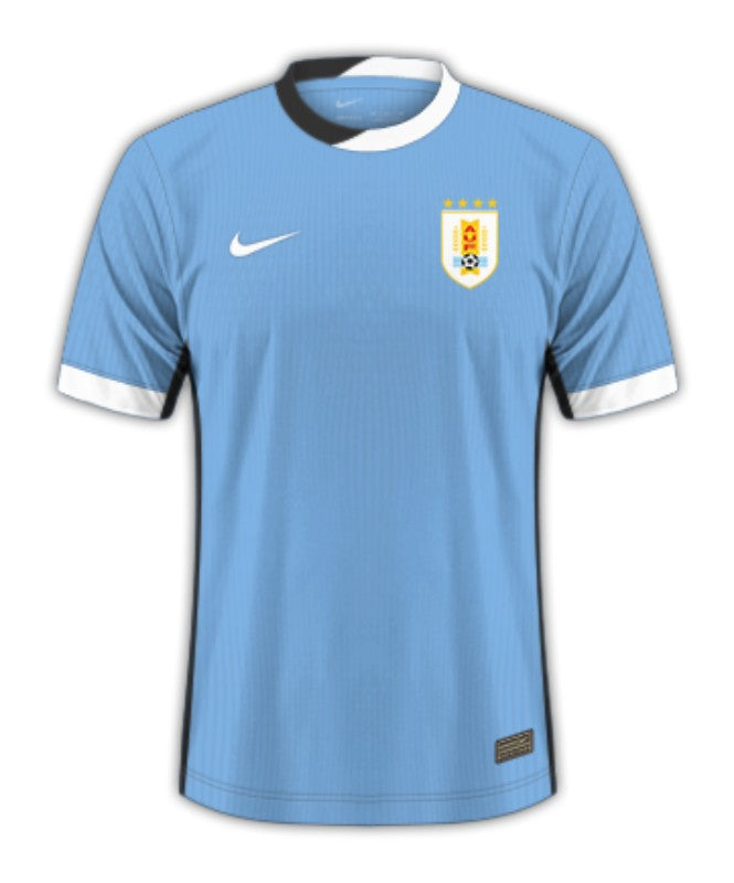 Uruguay 2024 - Camiseta Uruguay - Uniforme titular Uruguay - Nike Uruguay - Azul celeste - Copa América - Tradicional - Moderno - Blanco - Gola redonda - Swoosh de Nike - Escudo de la selección uruguaya - Pantalones blancos - Medias celestes - Identidad - Tecnologías innovadoras - Confort - Rendimiento.