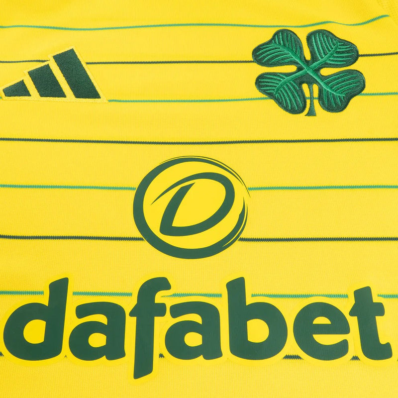 Celtic FC 2024/2025 - Camiseta alternativa Celtic - Adidas Celtic - Scottish Premiership - Copa de Escocia - Champions League - Diseño moderno - Detalles únicos - Negro - Verde - Blanco - Gola redonda - Escudo del Celtic FC - Logo de Adidas - Historia del club - Identidad del club - Tecnologías innovadoras - Confort - Rendimiento.