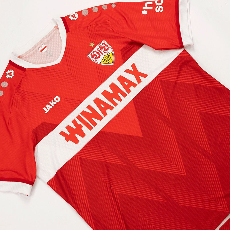 VfB Stuttgart 2024/2025 - Camiseta alternativa VfB Stuttgart - Jako VfB Stuttgart - Bundesliga - Champions League - Diseño moderno - Detalles únicos - Azul - Blanco - Rojo - Gola redonda - Escudo del VfB Stuttgart - Logo de Jako - Historia del club - Identidad del club - Tecnologías innovadoras - Confort - Rendimiento.