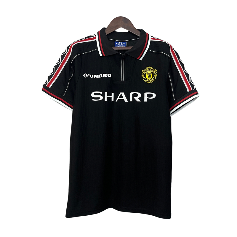 MANCHESTER UNITED 98/99 NEGRA HOMBRE (RETRO)