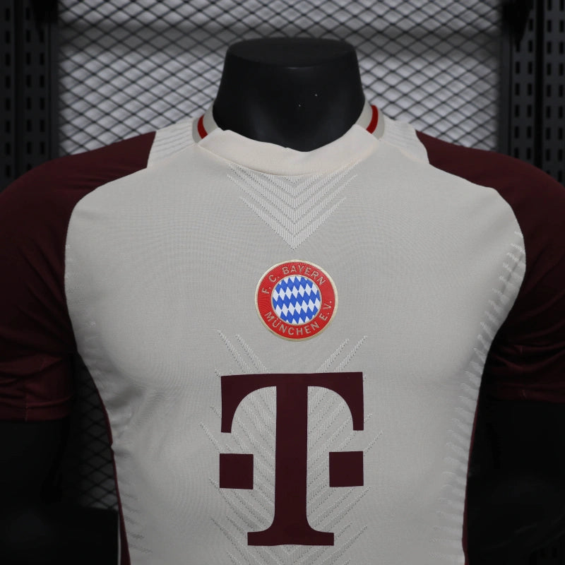 CAMISETA BAYERN MUNICH ENTRENAMIENTO II 25/26 HOMBRE (VERSIÓN JUGADOR)