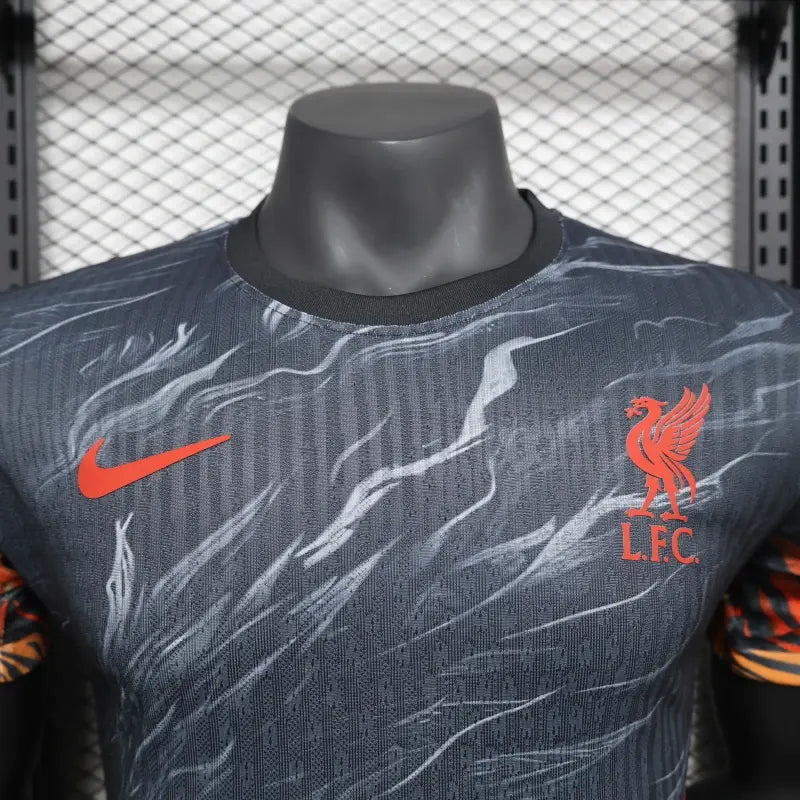 LIVERPOOL EDICIÓN ESPECIAL V 25/26 HOMBRE (VERSIÓN JUGADOR)