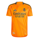 Real Madrid - 20242025 - Camiseta Real Madrid - Camiseta suplente Real Madrid - Uniforme Real Madrid - Adidas Real Madrid - Diseño moderno - Naranja - Liga Española - Copa del Rey - Champions League - Innovación - Vibrante - Blanco - Dinámico - Escudo del club - Emirates - Pasión - Energía - Tecnologías avanzadas - Rendimiento - Comodidad