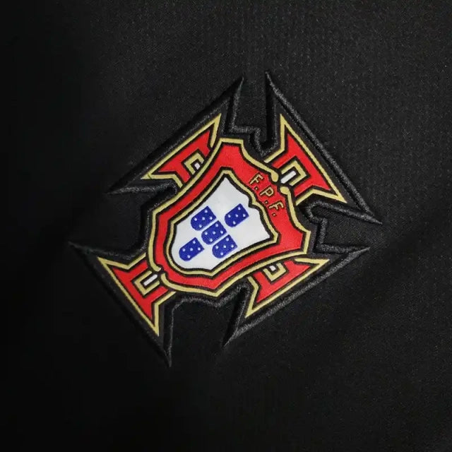 CAMISETA PORTUGAL II 2006 HOMBRE (RETRO)