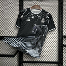 CAMISETA REAL MADRID EDICIÓN ESPECIAL NEGRA II 24/25 HOMBRE