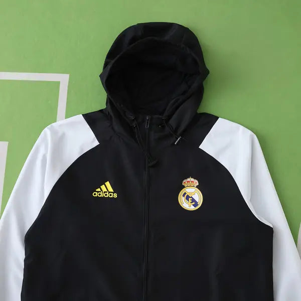 CHÁNDAL REAL MADRID NEGRA 25-26 HOMBRE