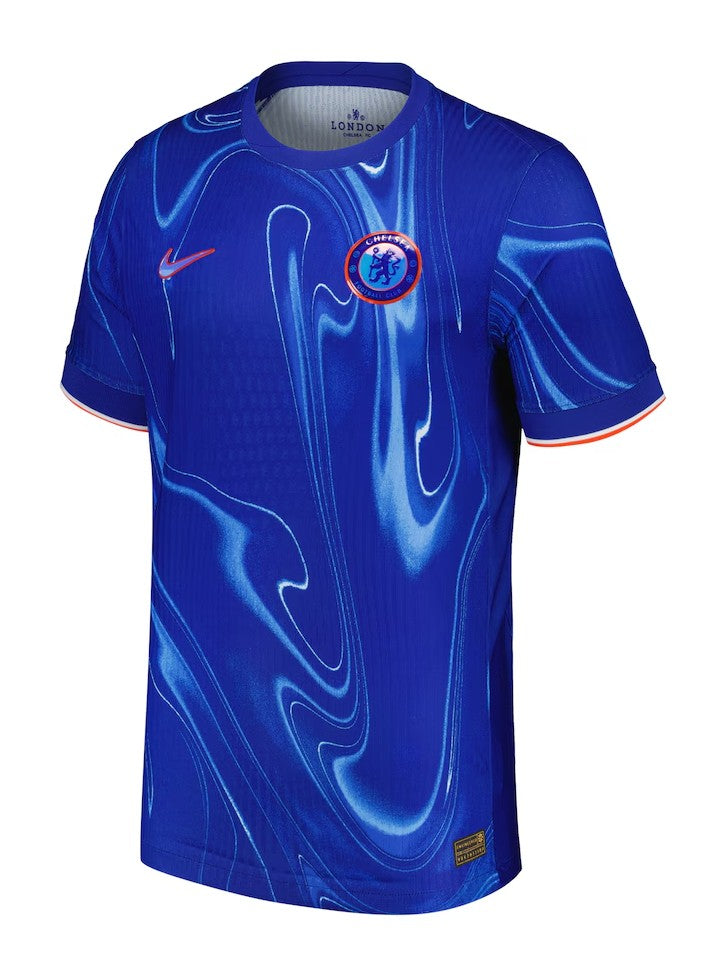 camiseta - Chelsea FC 2024-25 - uniforme de local - Nike - Premier League - azul tradicional - diseño exclusivo - historia del club - fútbol inglés - azul y blanco - detalles en naranja - temp