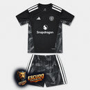 MANCHESTER UNITED PORTERO 26/27 EQUIPACIÓN PARA NIÑOS
