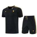 CONJUNTO MANCHESTER UNITED ENTRENAMIENTO TERRACE ICONS I HOMBRE 26/27