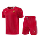 CONJUNTO MANCHESTER UNITED ENTRENAMIENTO TERRACE ICONS II HOMBRE 26/27