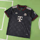 BAYERN MUNICH III 25/26 NEGRO CONJUNTO INFANTIL