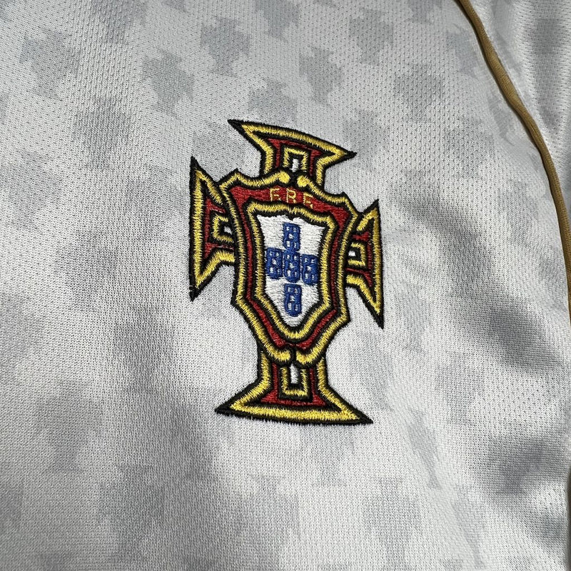 CAMISETA PORTUGAL II 2004 HOMBRE (RETRO)