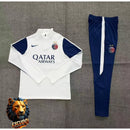 CHÁNDAL MEDIA CREMALLERA + PANTALONES PSG BLANCO Y AZUL MARINO 26/27 HOMBRE