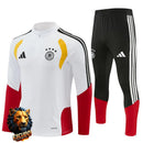 CHÁNDAL MEDIA CREMALLERA + PANTALONES ALEMANIA BLANCO Y ROJO 26/27 HOMBRE