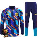 CHÁNDAL MEDIA CREMALLERA + PANTALONES ESPAÑA AZUL CAMUFLAJE Y AMARILLO 26/27 HOMBRE