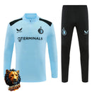 CHÁNDAL MEDIA CREMALLERA + PANTALONES FEYENOORD AZUL CELESTE Y NEGRO 26/27 HOMBRE