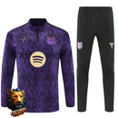 CHÁNDAL MEDIA CREMALLERA + PANTALONES BARCELONA MORADO Y NEGRO EDICIÓN SERPIENTE 26/27 HOMBRE