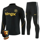 CHÁNDAL MEDIA CREMALLERA + PANTALONES CHELSEA NEGRO Y BLANCO 26/27 HOMBRE