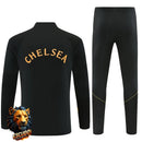 CHÁNDAL MEDIA CREMALLERA + PANTALONES CHELSEA NEGRO Y BLANCO 26/27 HOMBRE