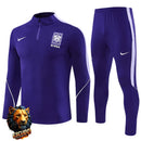CHÁNDAL MEDIA CREMALLERA + PANTALONES COREA DEL SUR MORADO Y BLANCO 26/27 HOMBRE