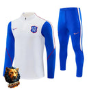 CHÁNDAL MEDIA CREMALLERA + PANTALONES CHELSEA BLANCO Y AZUL 26/27 HOMBRE