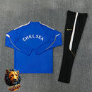 CHÁNDAL MEDIA CREMALLERA + PANTALONES CHELSEA AZUL Y BLANCO 26/27 HOMBRE