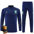 CHÁNDAL MEDIA CREMALLERA + PANTALONES BRASIL AZUL MARINO Y VERDE 26/27 HOMBRE