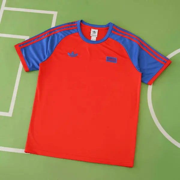 ADD X OASIS ROJA EDICÍON PREMIUM HOMBRE 25/26