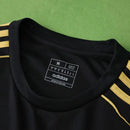 CAMISETA LIVERPOOL NEGRA ENTRENAMIENTO 25/26 HOMBRE