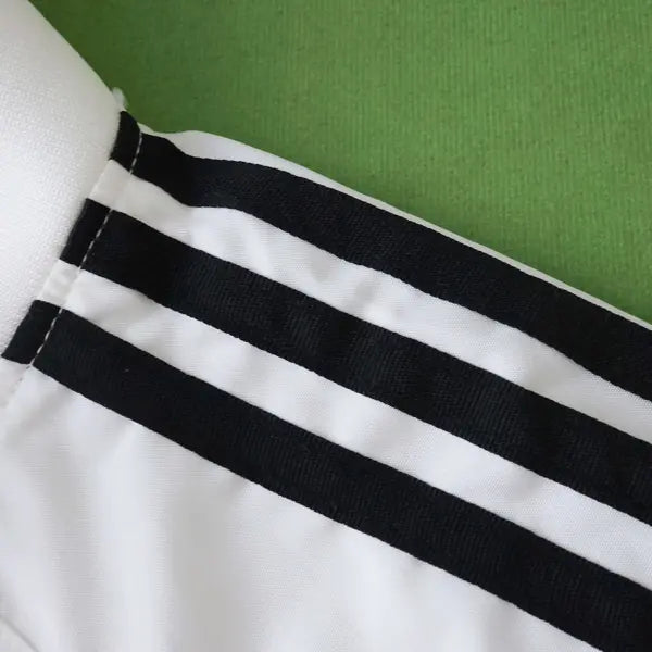 CHÁNDAL REAL MADRID BLANCA III 25/26 HOMBRE